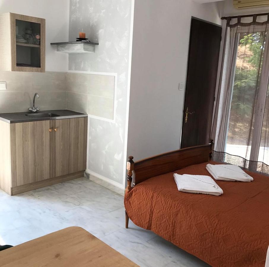 Kessaris Apartments Храни Экстерьер фото
